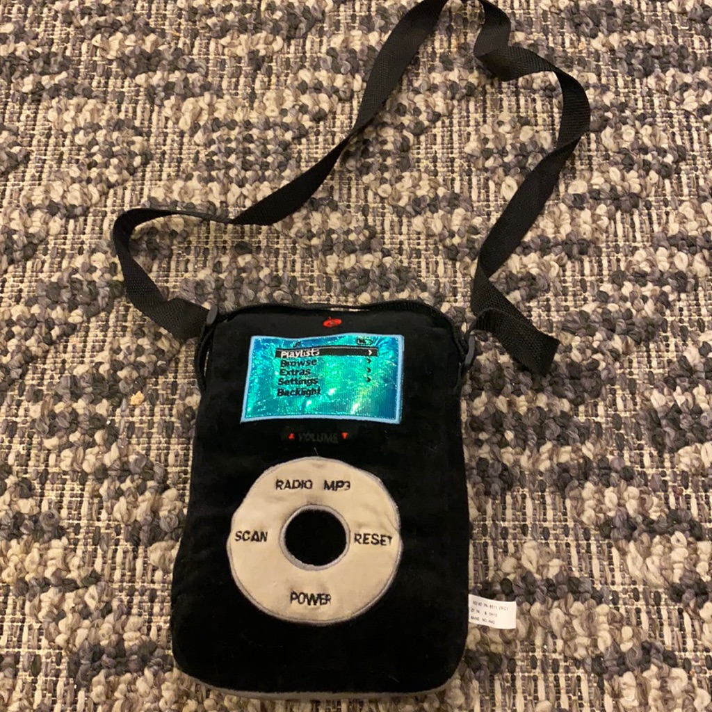 Vintage Ipod Speaker Purse